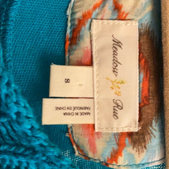 Turquoise top - Picture 2 of 3